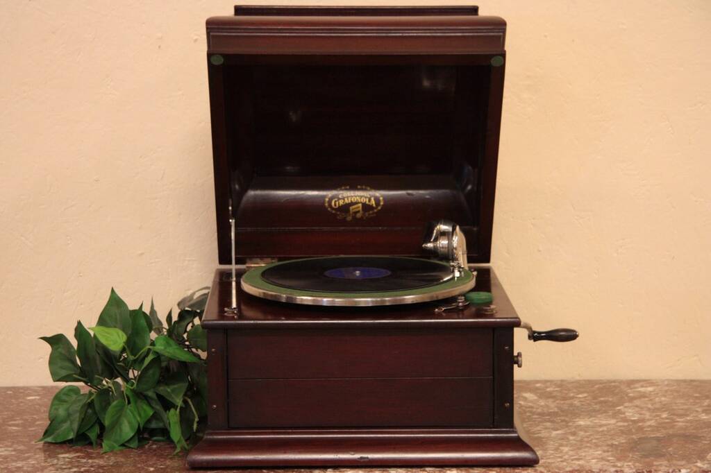 SOLD  Columbia Grafonola Antique Phonograph  Harp Gallery Antique 