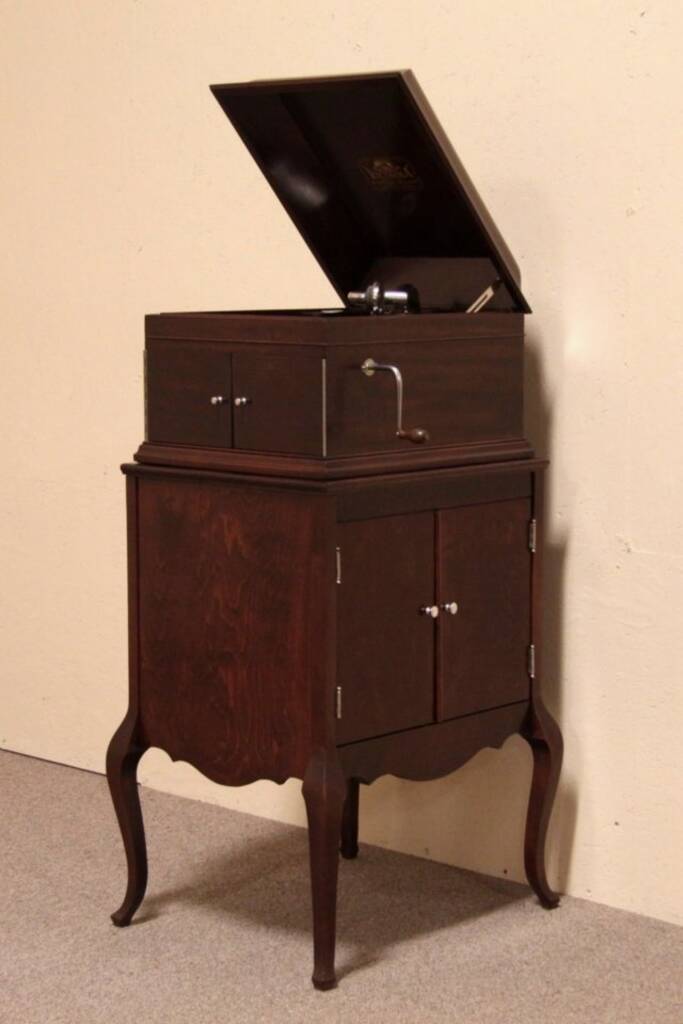  Victrola Antique Phonograph Record Player  Harp Gallery Antique