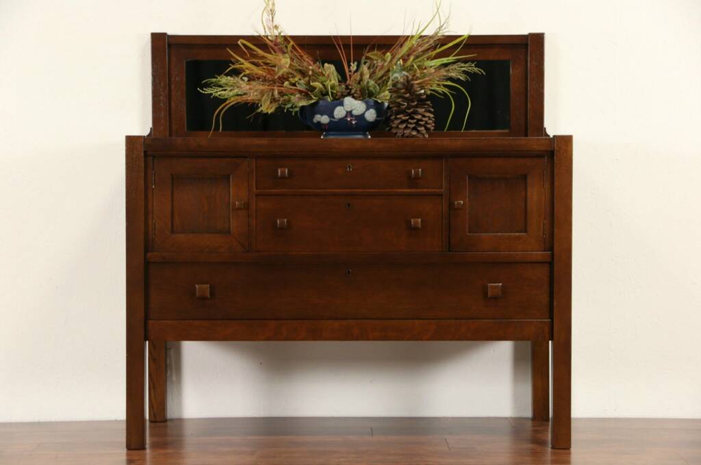 dating antique sideboards