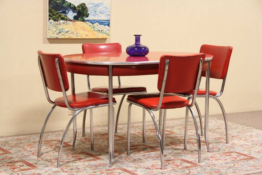 retro aqua and red kitchen table