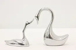 Hoselton Vintage Aluminum Mother Swan & Baby Sculptures #47952