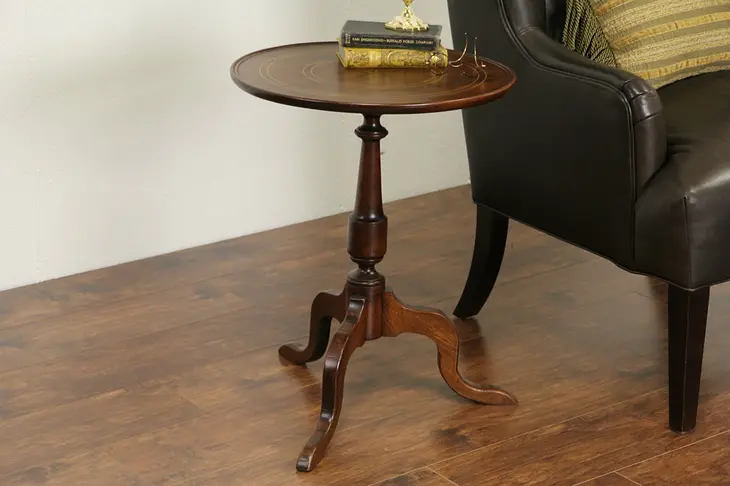 Star Marquetry Round 1870 Antique Tea or Chairside Tilt Top Table