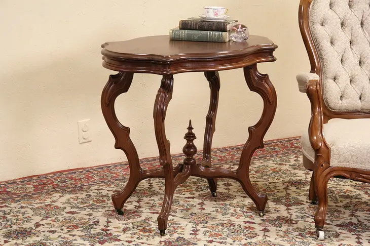 Victorian Turtle Top 1850's Antique Walnut Parlor Lamp Table