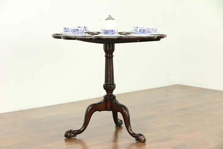 Georgian Design English Antique Carved Mahogany Tilt Top Tea Table #30679