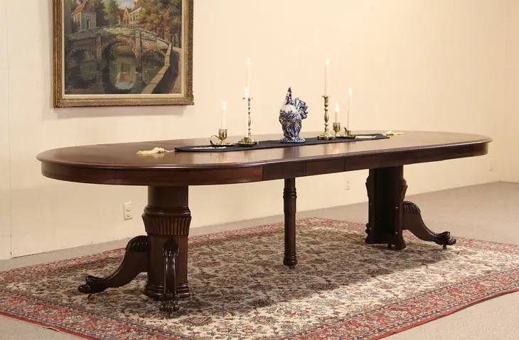 Round Oak Antique 1900 Dining Table, Lion Paw Pedestal, Extends 10'