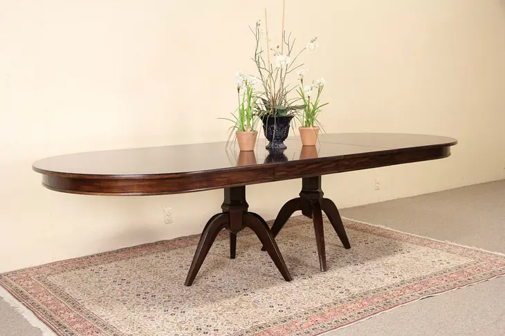 Oval Bernhardt 9' 8" Mahogany Sunburst Top Banded Dining Or Conference Table