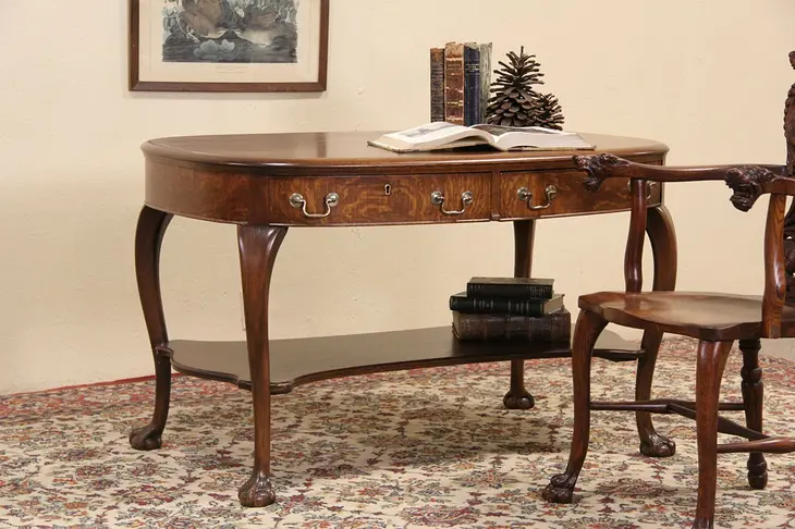 Oak 1900 Antique Oval Library Table Desk