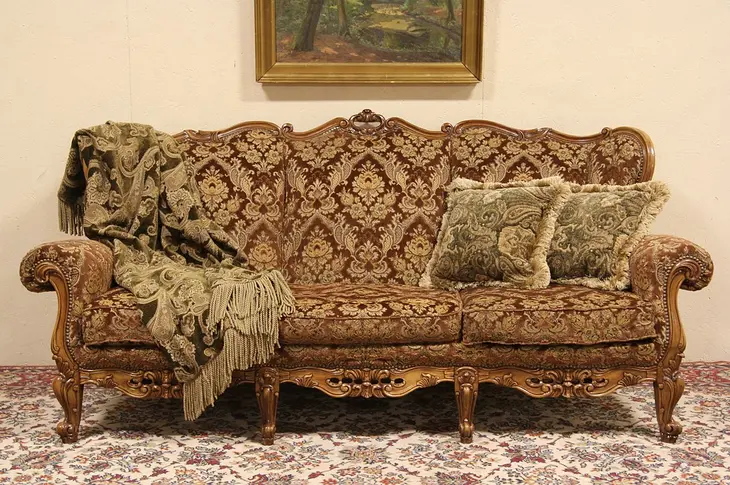 Carved Italian Baroque 1940 Vintage Sofa