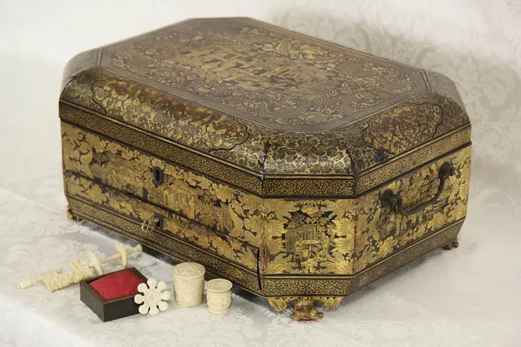 Chinese 1820 Antique Hand Painted Lacquer Sewing &Writing Box