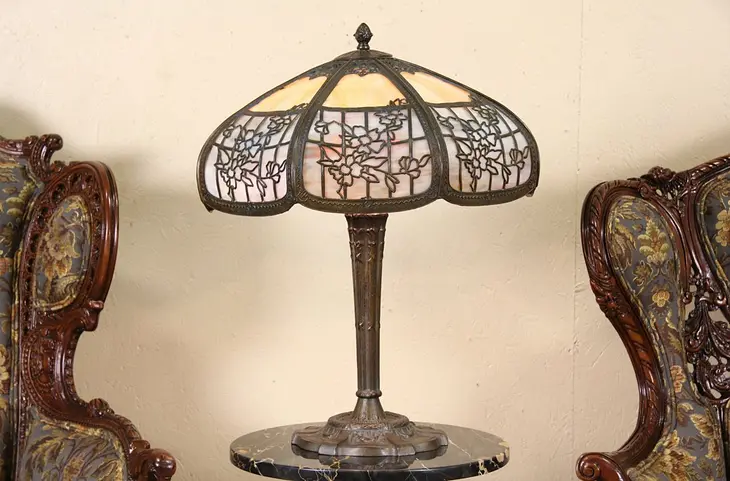 Stained Glass Filigree 1915 Antique Table Lamp