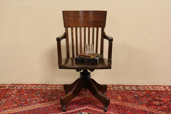 Johnson Chicago Antique 1900 Oak Swivel Adjustable Desk Armchair
