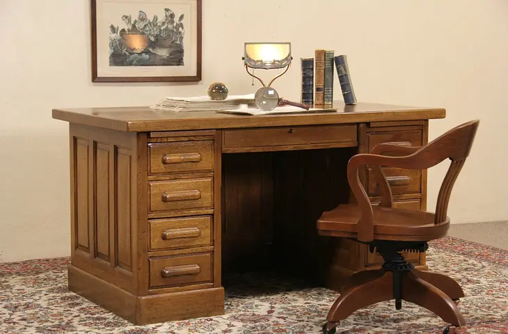 Oak 1900 Antique Desk, Raised Panels, File Drawer