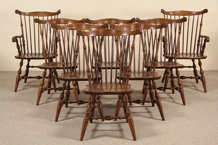 Set of 8 Oak 1990 Nichols & Stone Windsor Dining Chairs, 2 with Arms