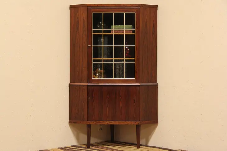 Midcentury Danish Modern Rosewood Corner Cabinet, Leaded Wavy Glass