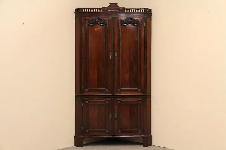 Georgian Antique 1790 Mahogany Corner Cabinet