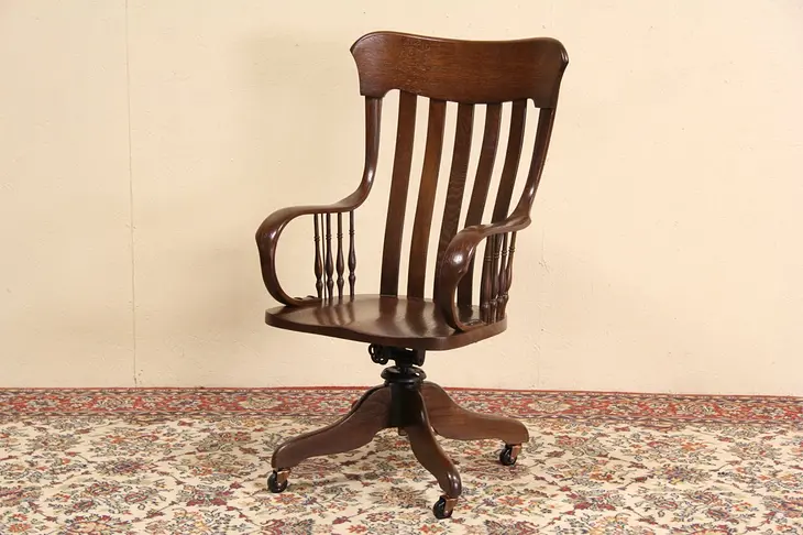 Oak 1900 Antique Swivel Adjustable Desk Chair