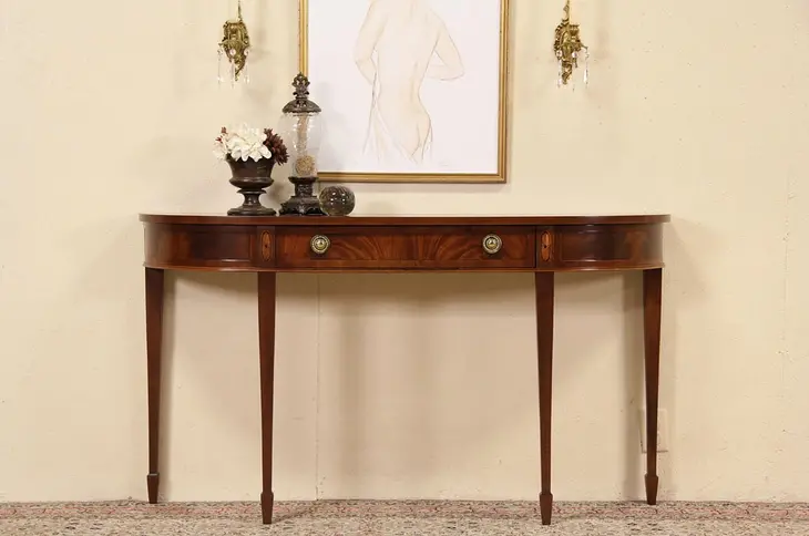 Hekman Vintage Hall Console or Sideboard, Banded Mahogany