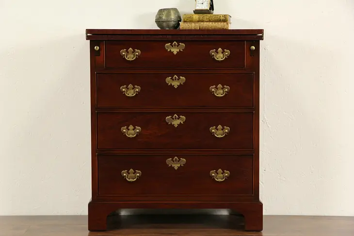 Traditional Bachelor Chest or End Table or Nightstand, Flip Top, 1940's Vintage