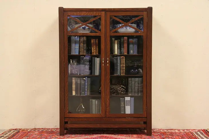 Arts & Crafts Mission Oak 1905 Antique China Cabinet or Bookcase