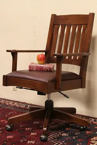 Stickley Vintage Oak & Leather Swivel Adjustable Desk Chair