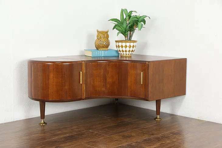 Midcentury Modern 1960 Vintage Danish Corner Coffee Table or Cabinet #36427