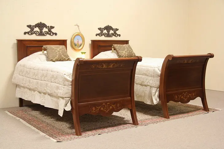 Pair Twin Antique 1900 Sleigh Beds