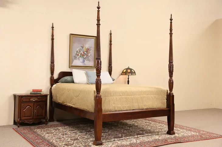 Charleston Rice Motif Carved Mahogany Queen Size Plantation Poster Bed