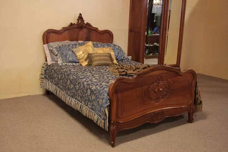 Carved Country French Queen Size Bed