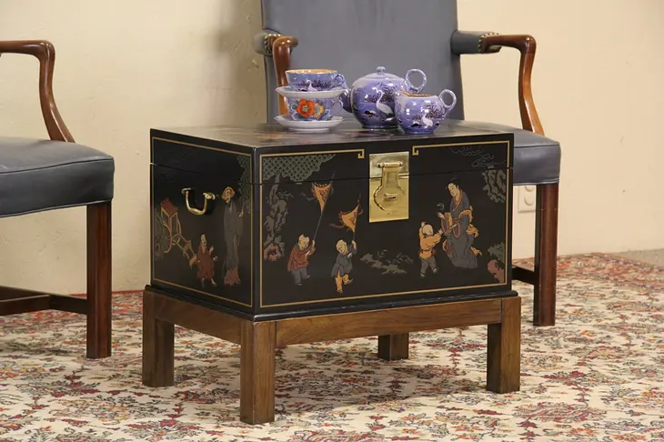 Drexel Chinese Hand Painted Lacquer Box & Stand, Coffee or Cocktail Table