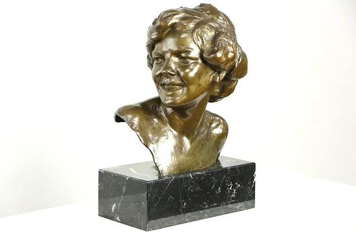 Toon Dupuis Bronze Dutch Sculpture, 1930 era Bust of a Woman, Marble Base