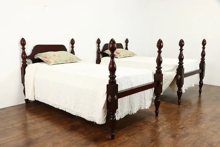 Pair of Antique Traditional Mahogany Poster Beds, Single or Twin Size #39329