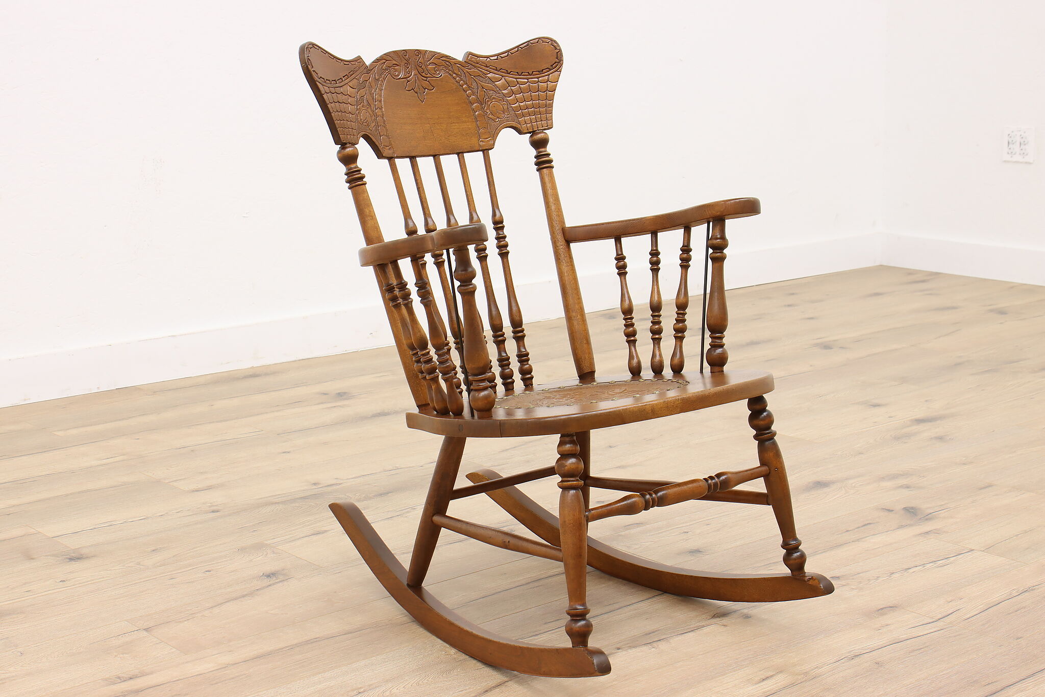 Antique rockers 2025