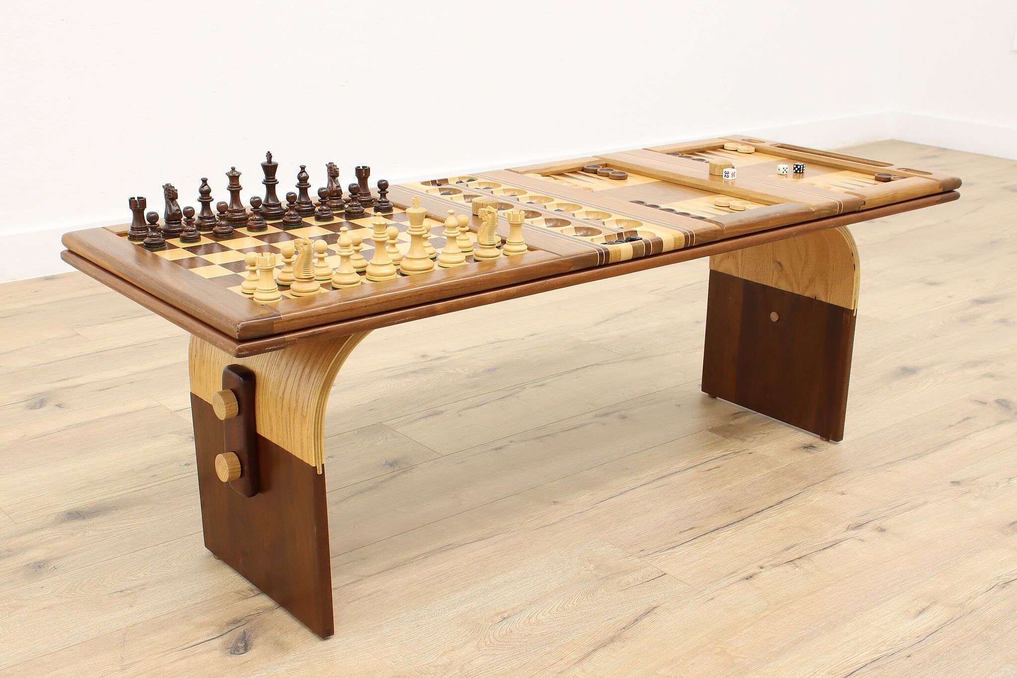 Tabletop Modern Chess Board – English Country Home