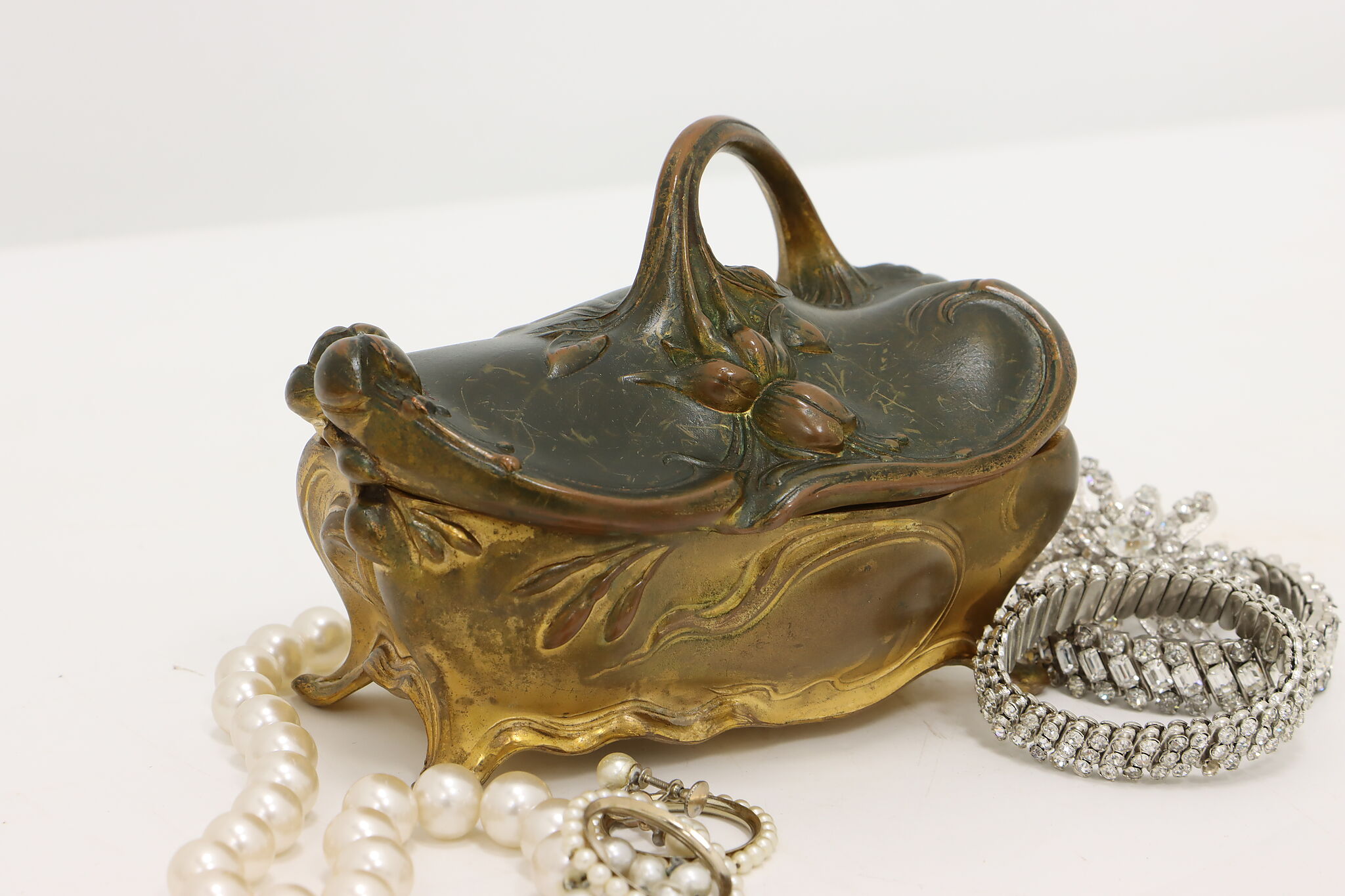 Vintage Jewelry Box Antique Victorian Art Nouveau Metal Floral Casket  Trinket