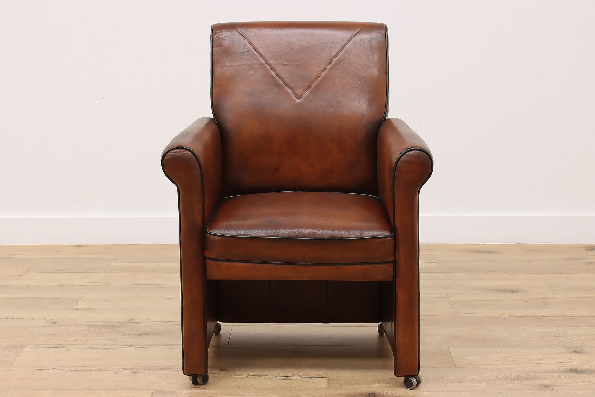 French Art Deco Vintage Leather Office or Library Chair 46582