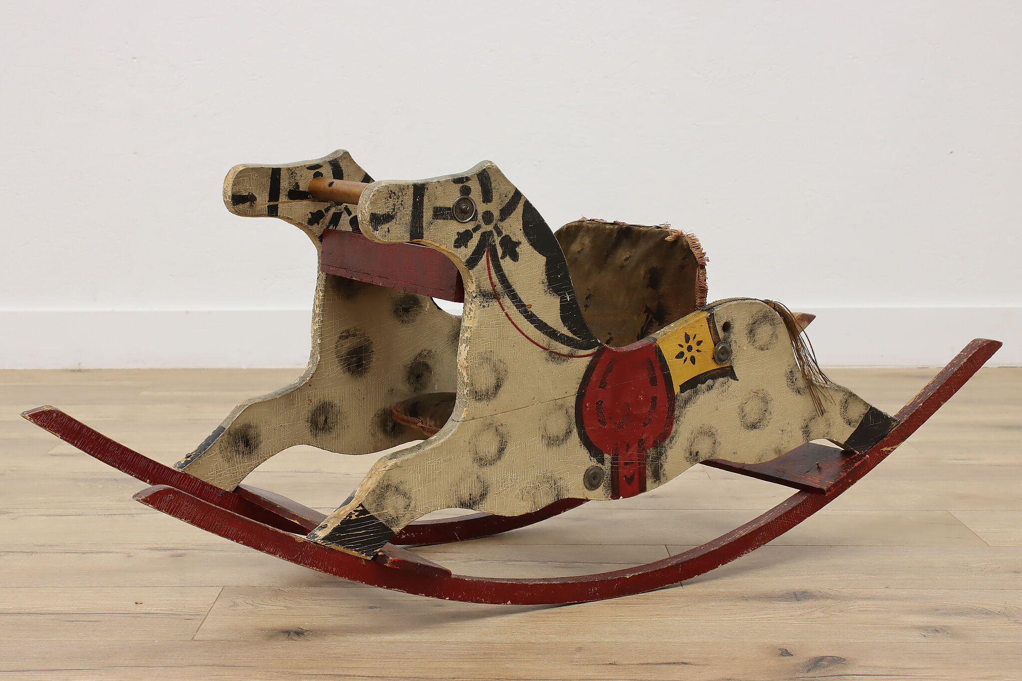 Vintage rocking horse chair new arrivals