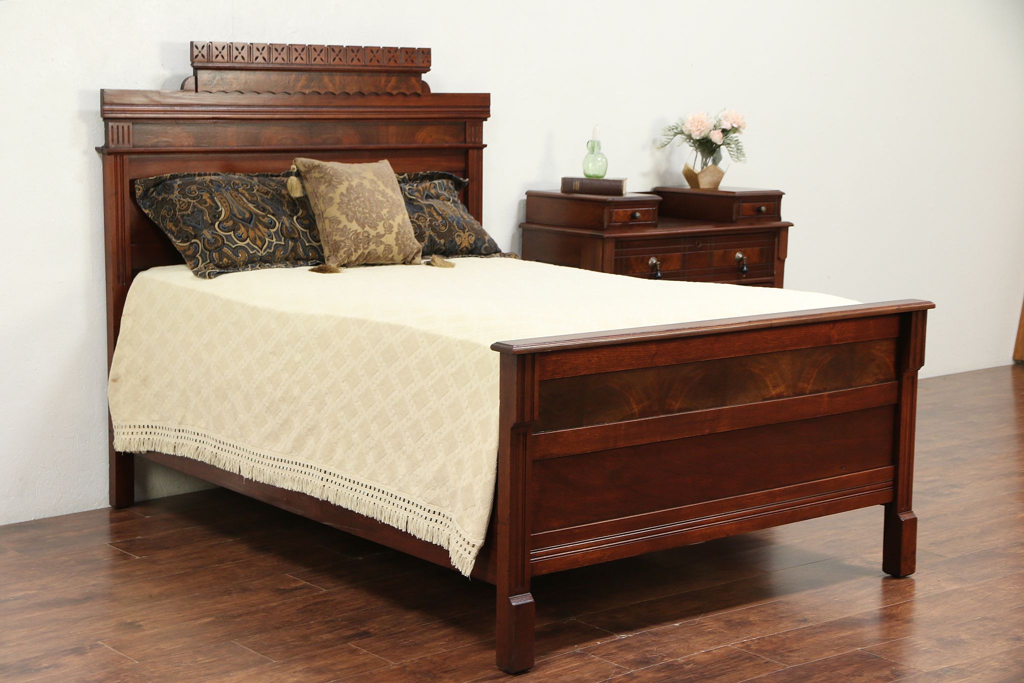Sold Victorian Eastlake Antique Walnut Burl 2 Pc Bedroom Set