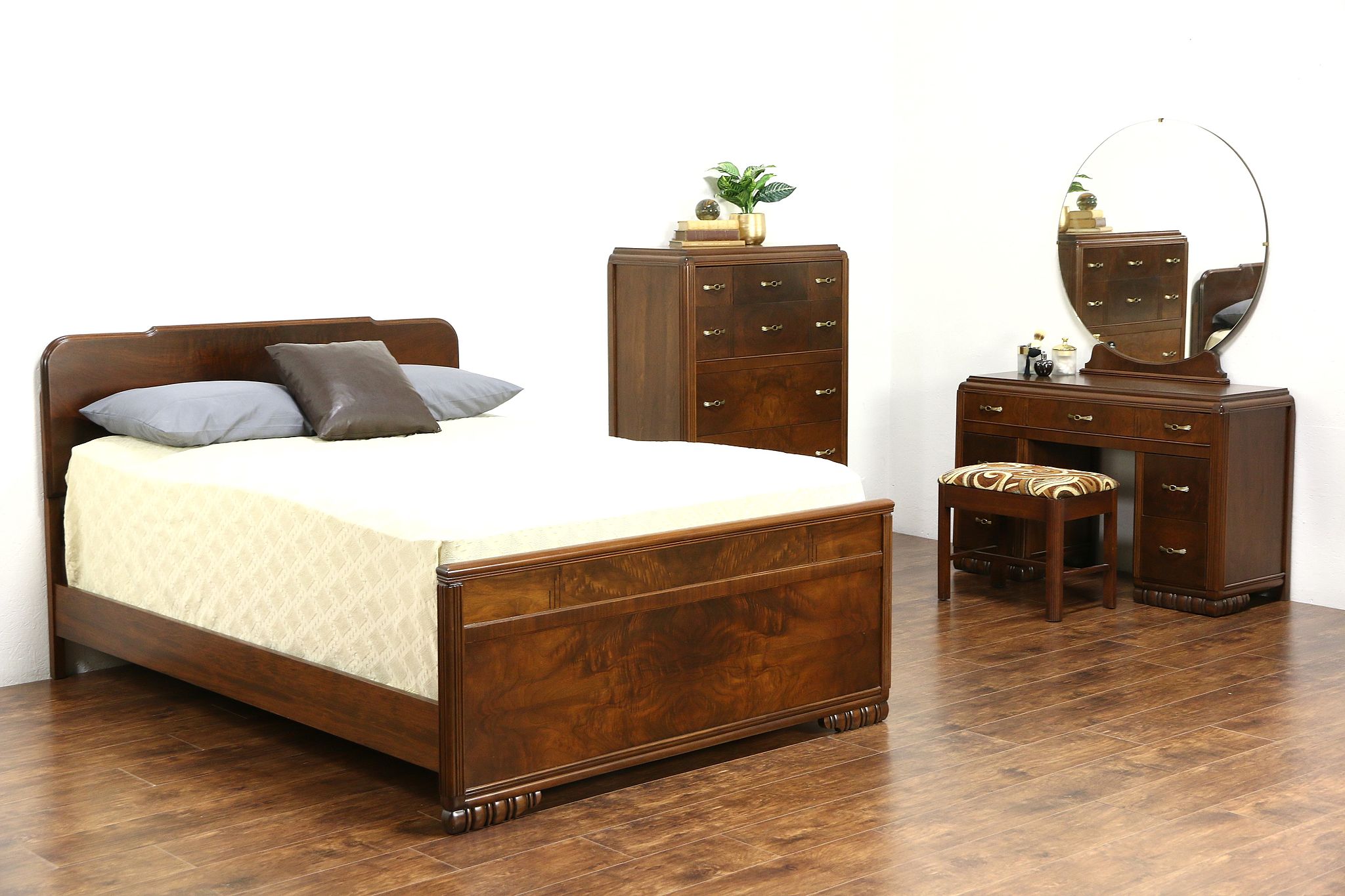 Walnut 4-PC Bedroom Set: AFR Furniture Clearance Center