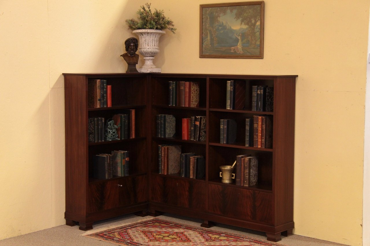 Mahogany discount corner bookcase