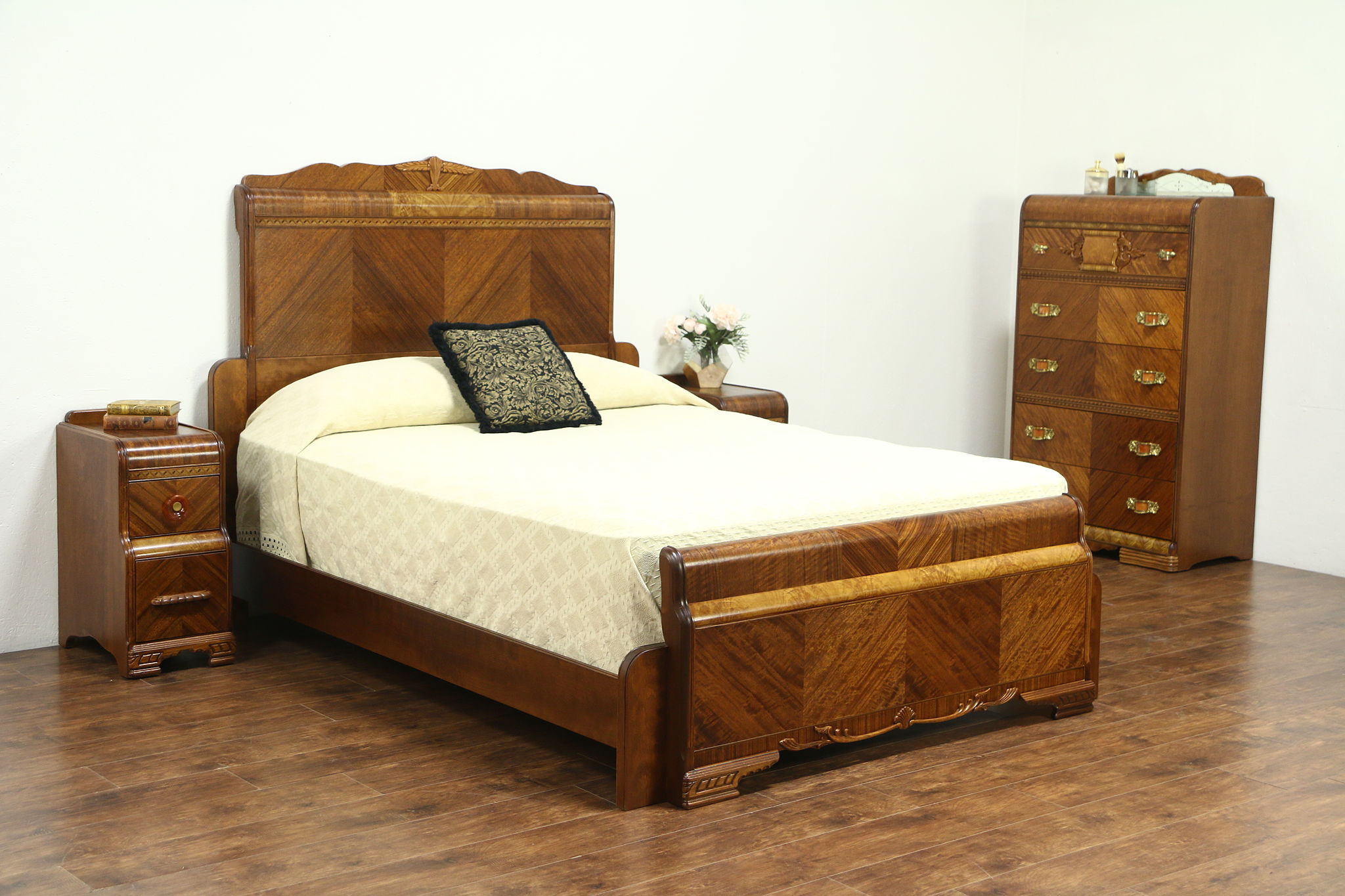 Sold Waterfall Art Deco Vintage Bedroom Set Queen Size Bed Chest 2 Nightstands Harp Gallery Antiques Furniture