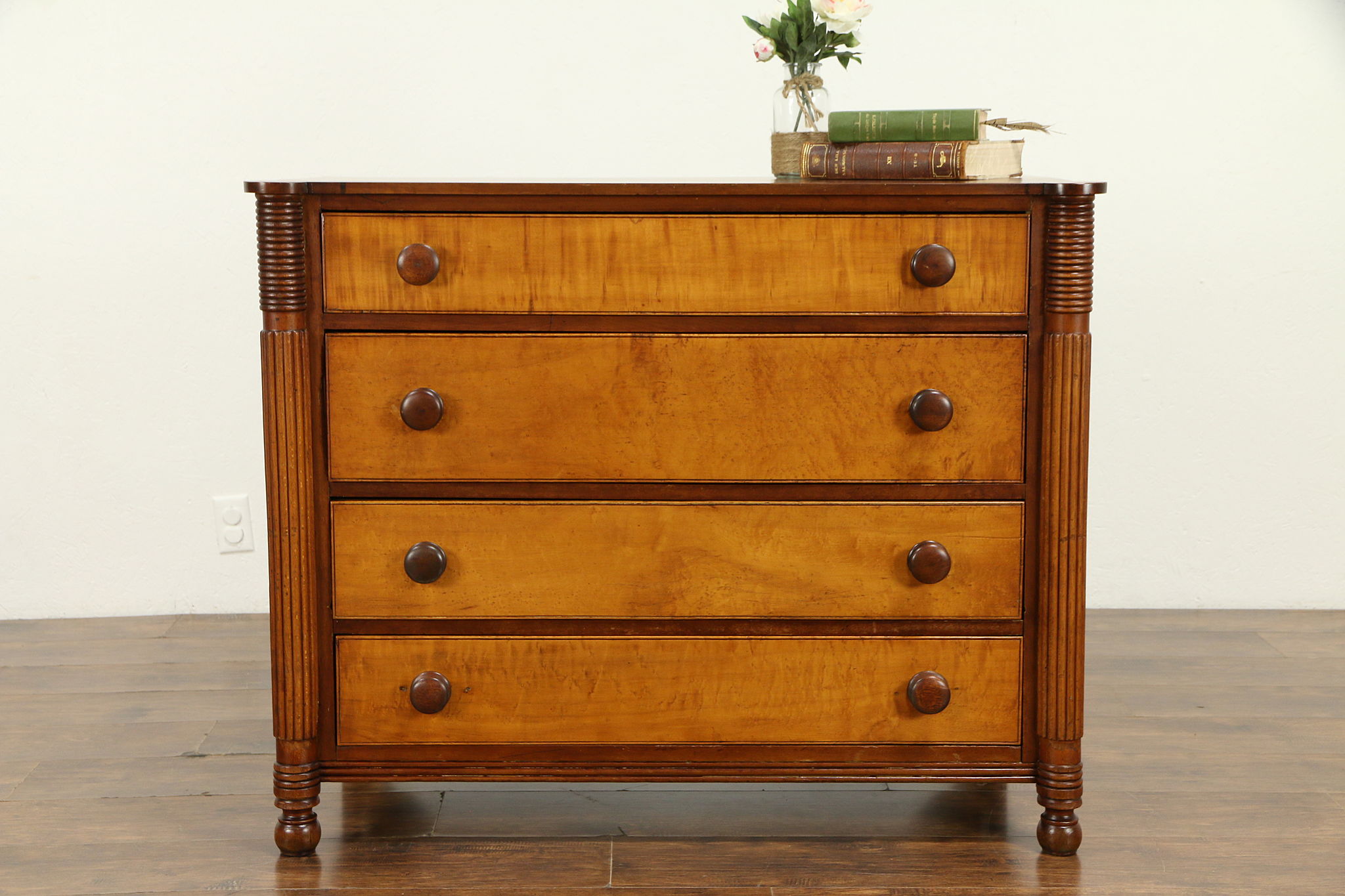 Sheraton Antique 1825 Cherry Tiger Curly Birdseye Maple Chest Or