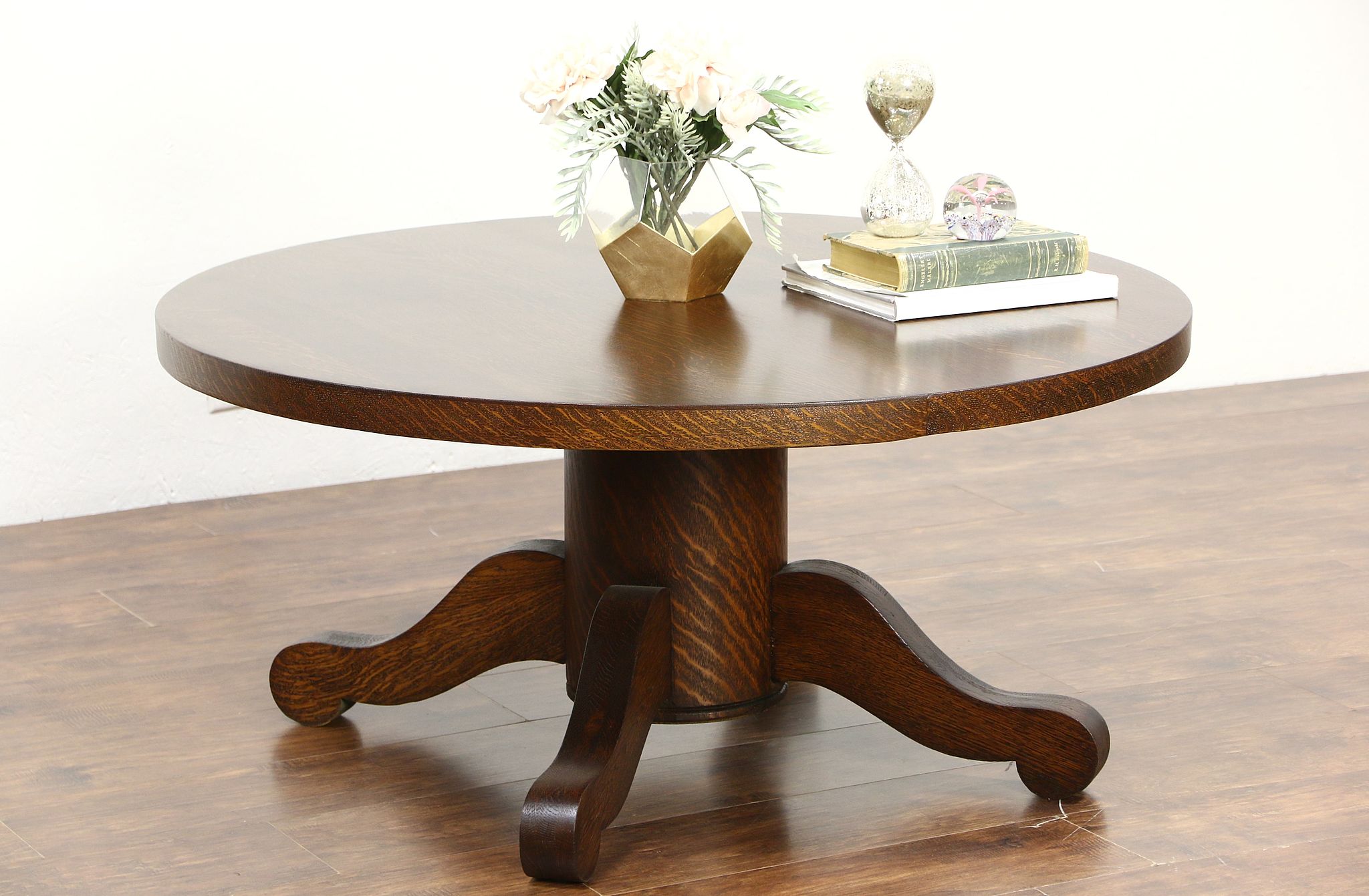 Vintage round oak coffee table deals