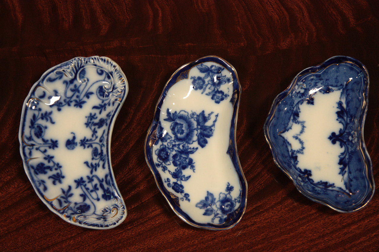 Bone clearance dishes antique