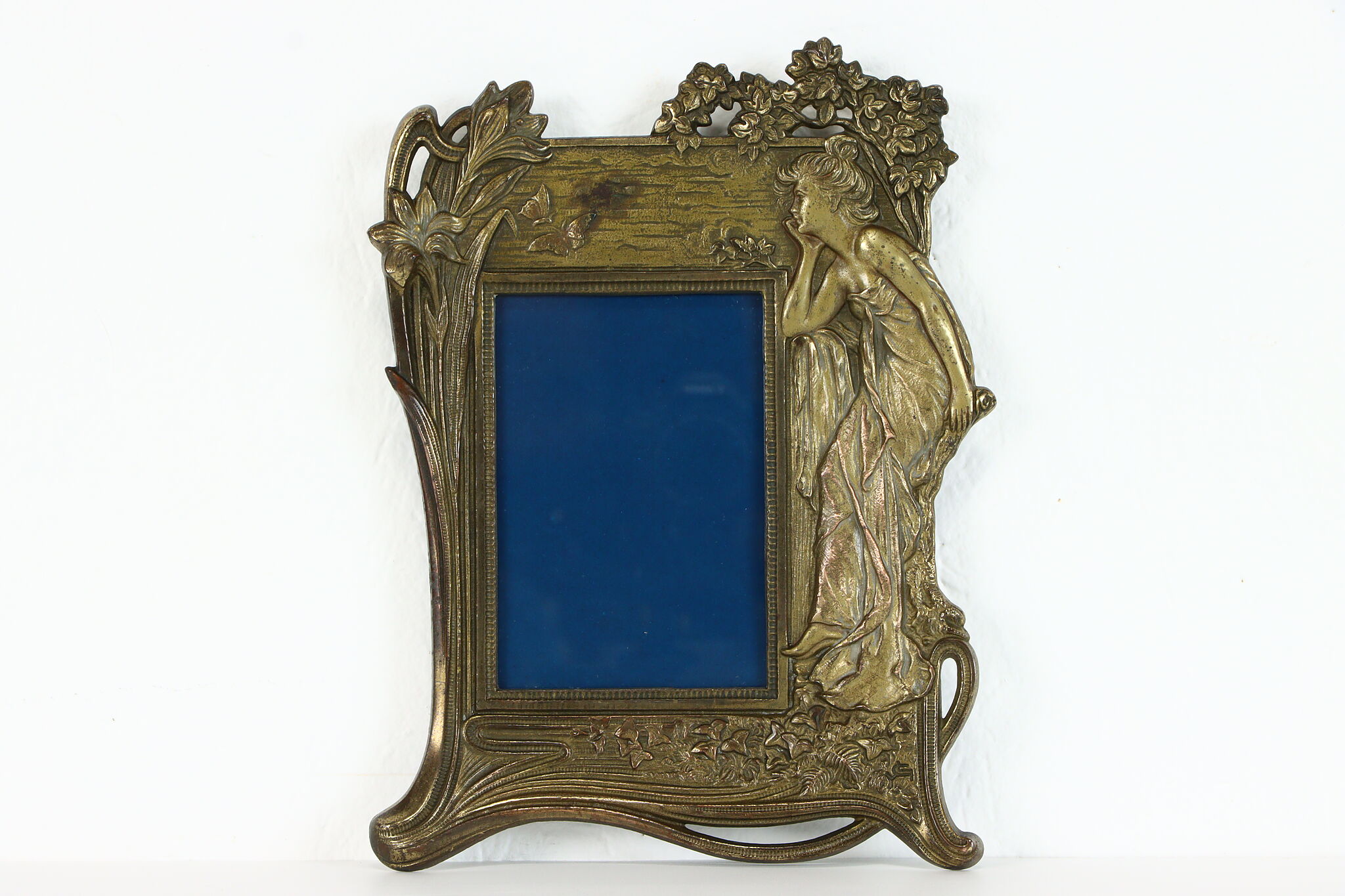 Art Nouveau Antique Picture Frame with Figure, Bronze Finish #38197