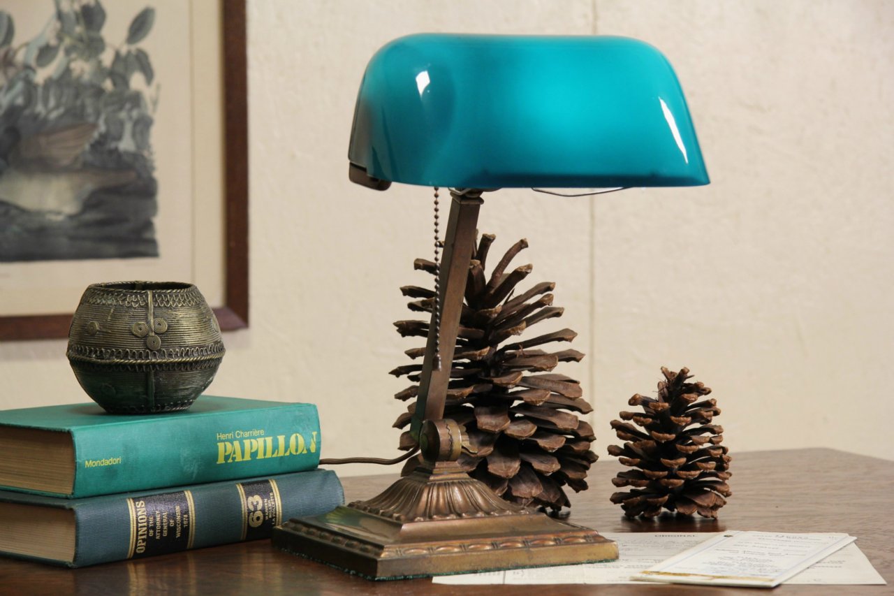 Green piano lamp store