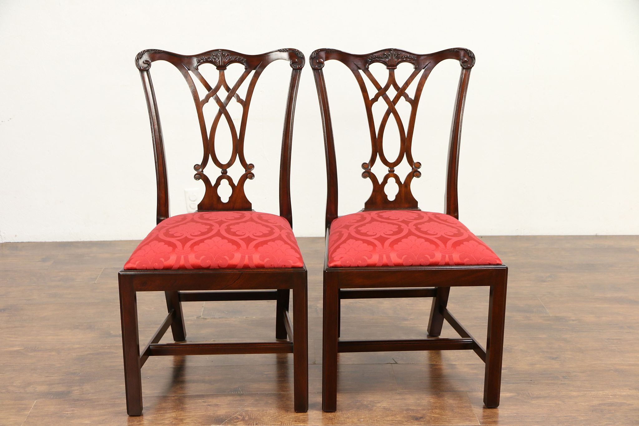 Sold Pair Traditional Mahogany Vintage Dining Or Library Chairs
