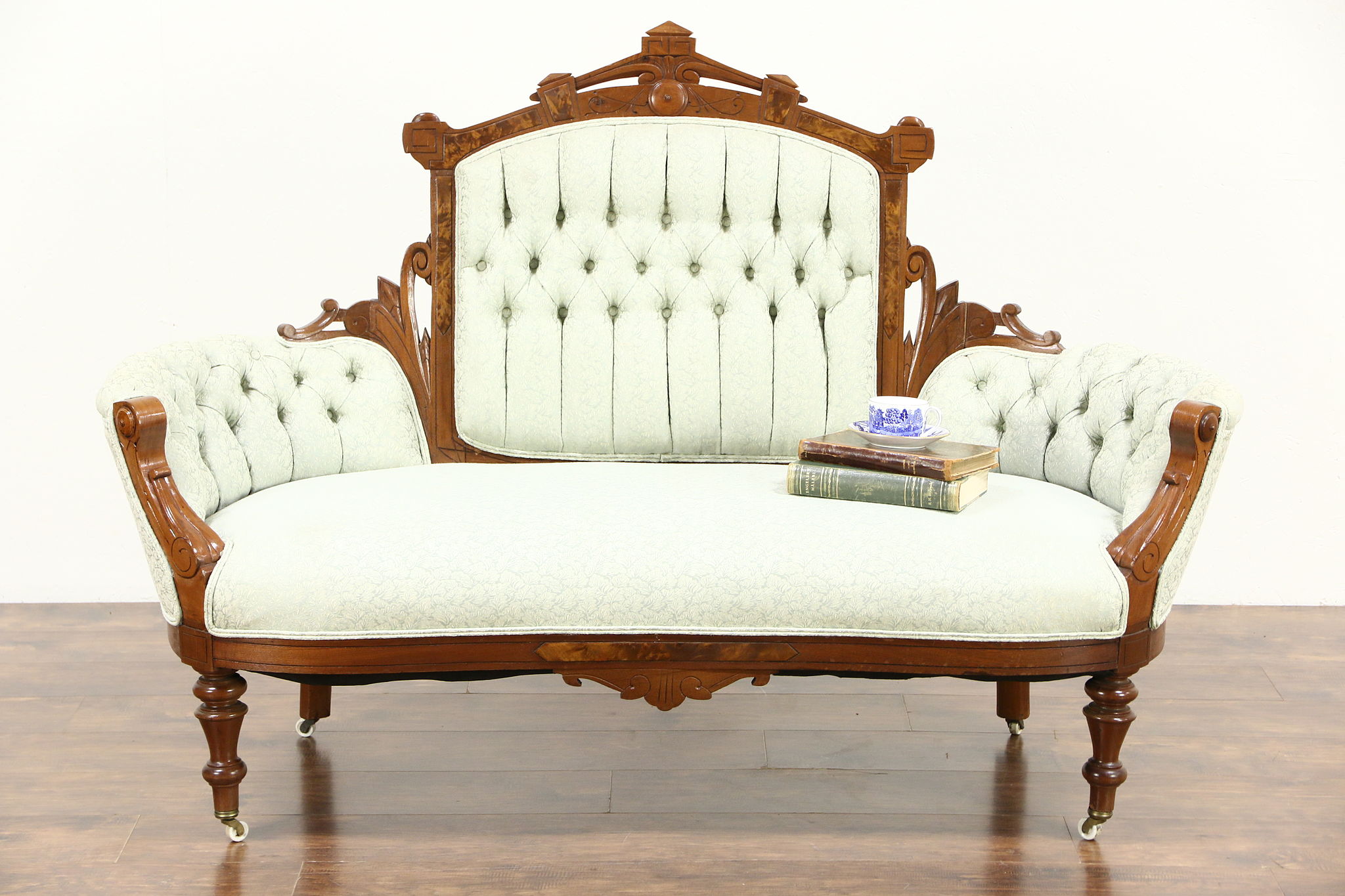 Victorian settee loveseat deals