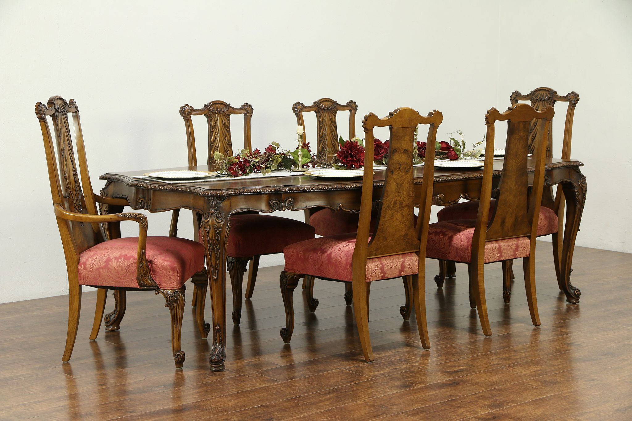 Romweber Louis XV de Gaulle Vintage Dining Set, Table, 2 Leaves, 6 Chairs