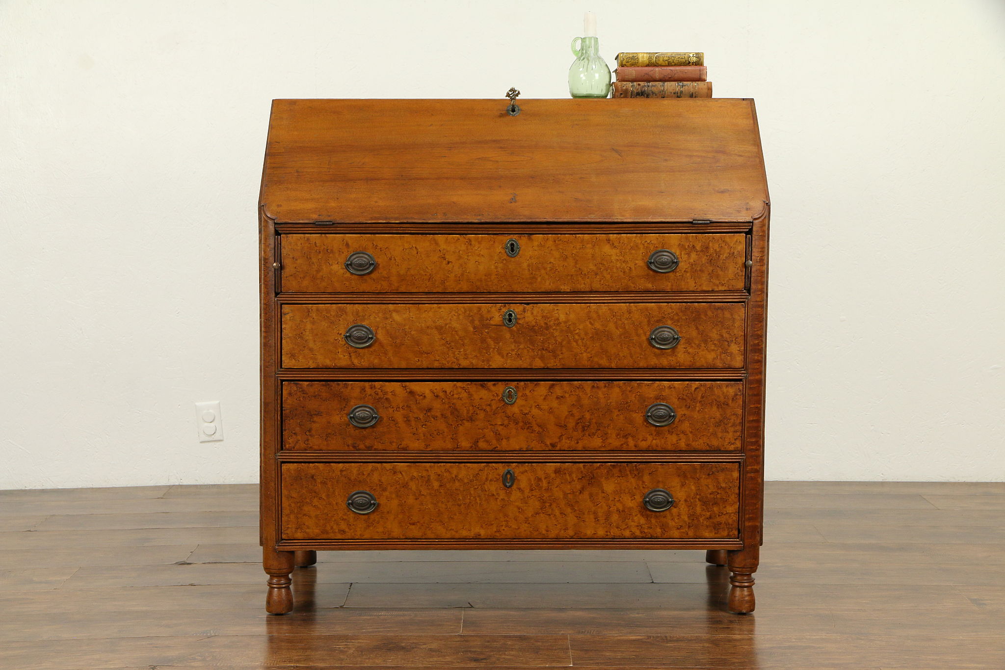 Sheraton Antique 1800 Curly Birdseye Maple Secretary Desk 31803