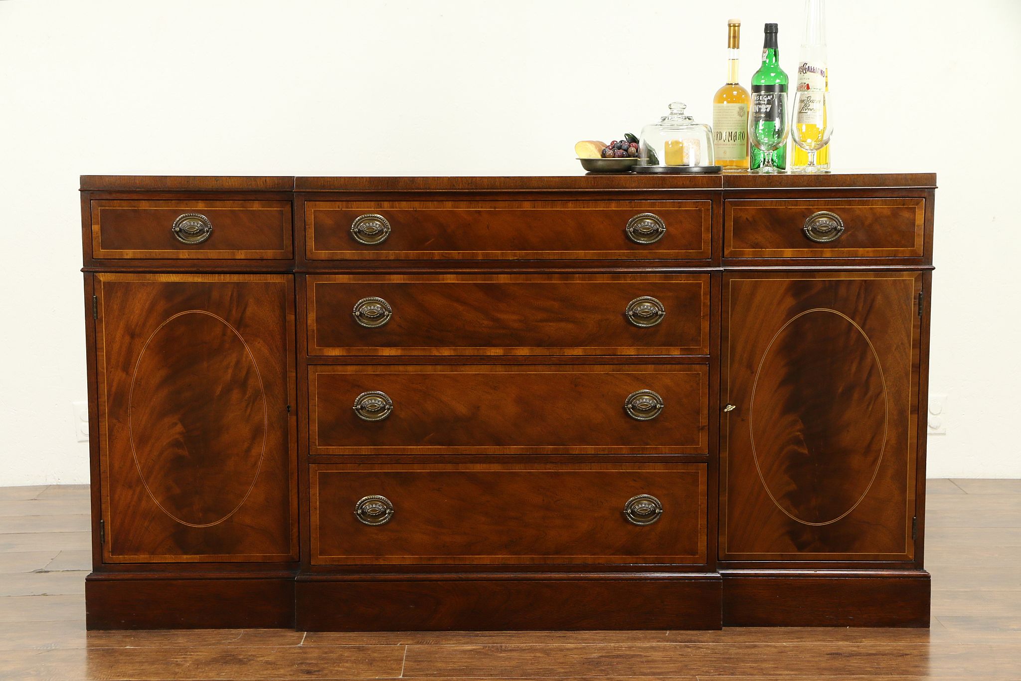 Traditional Vintage Georgian Mahogany Sideboard Server Buffet Baker